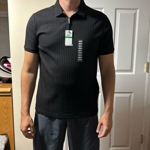 Brand New, with Tags, Never Worn. Perry Ellis Men stretch Shirt. Size: Large